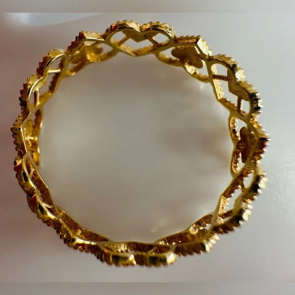 Heart Ring. 💛 Real 18 Karat(18k) Solid Gold Jewelry - Picture 6 of 9